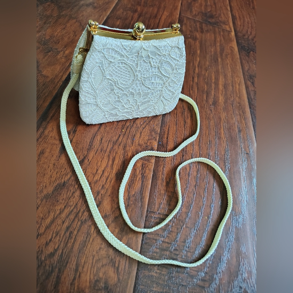 Vintage 80s La Regale lace shoulder bag clutch purse